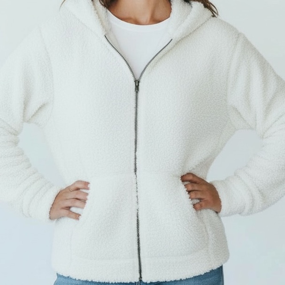 BABATON of ARITZIA White Crop Full Metal Zip Hoodie. See video